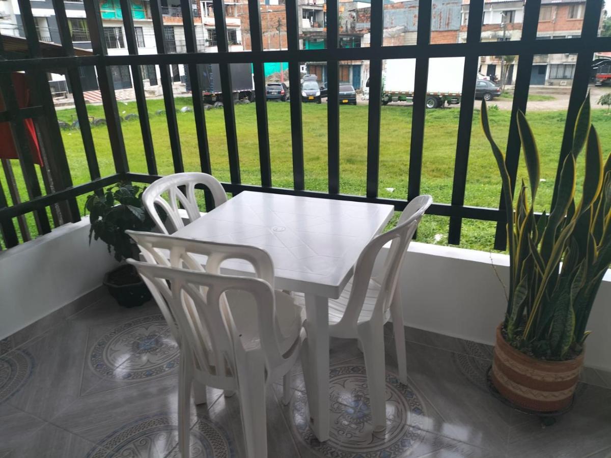 Apartamentos Family Santa Rosa de Cabal Ngoại thất bức ảnh