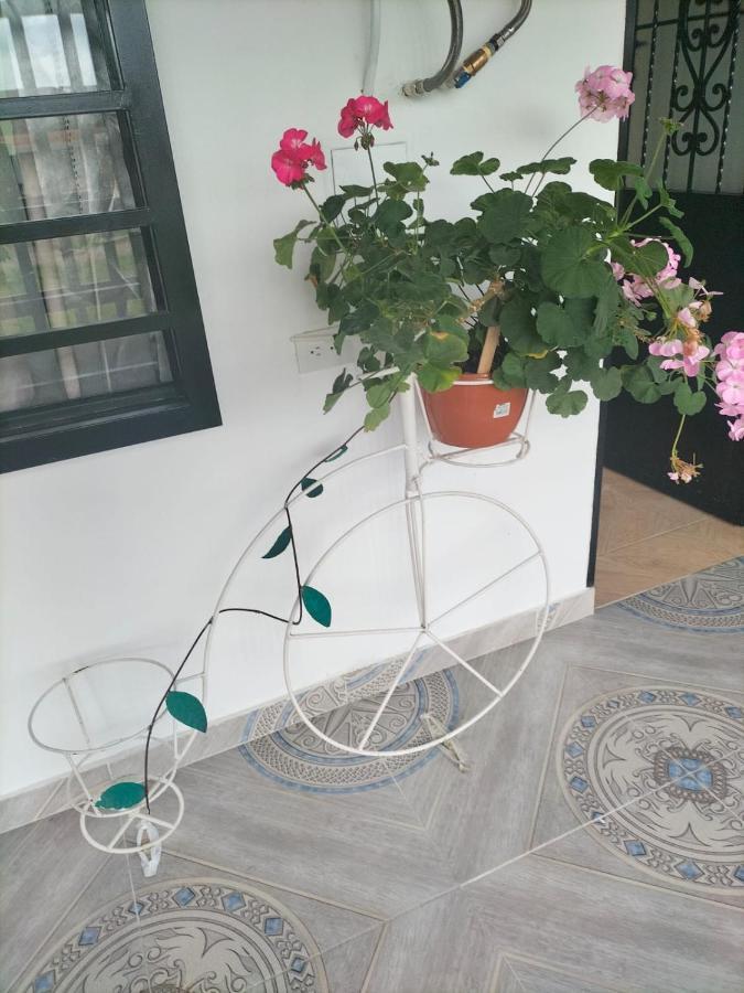 Apartamentos Family Santa Rosa de Cabal Ngoại thất bức ảnh